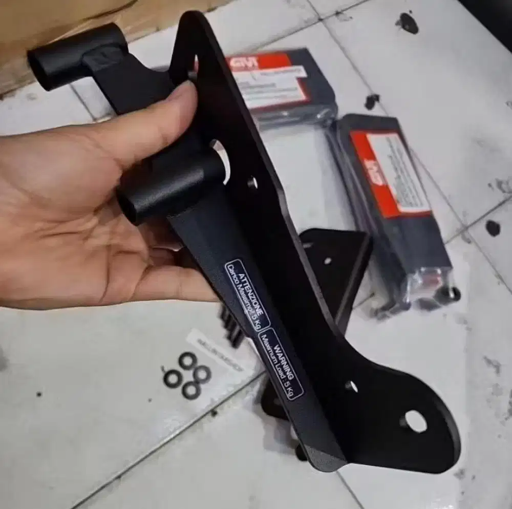 Breket Givi pcx
