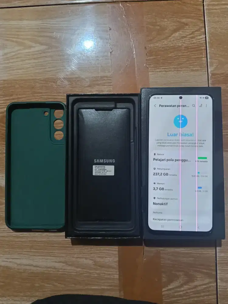 Samsung S22 Plus 5G. Ram 8 - 256GB, Fullset