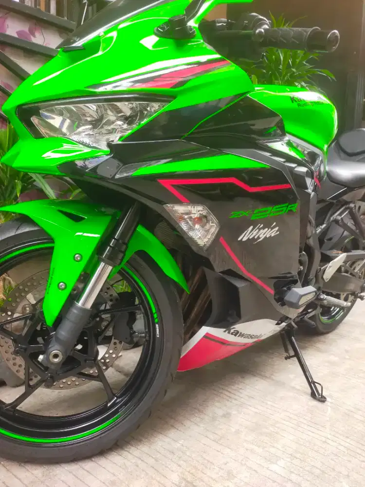 Di jual zx250r THN 2022