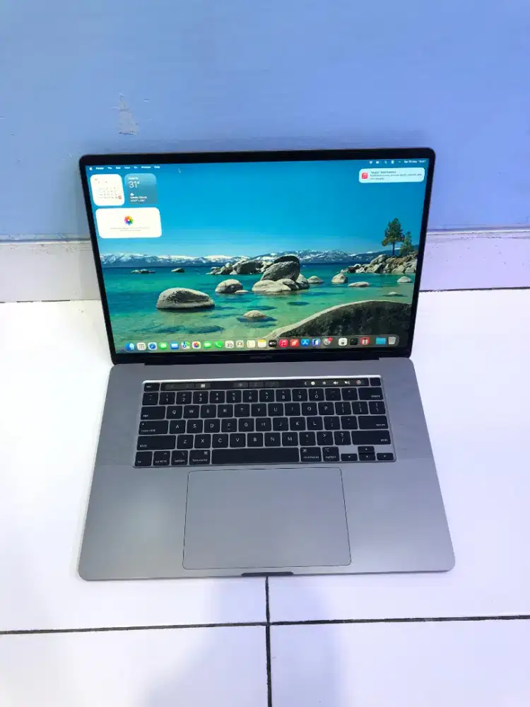 MACBOOK PRO 2019 TOUCHBAR