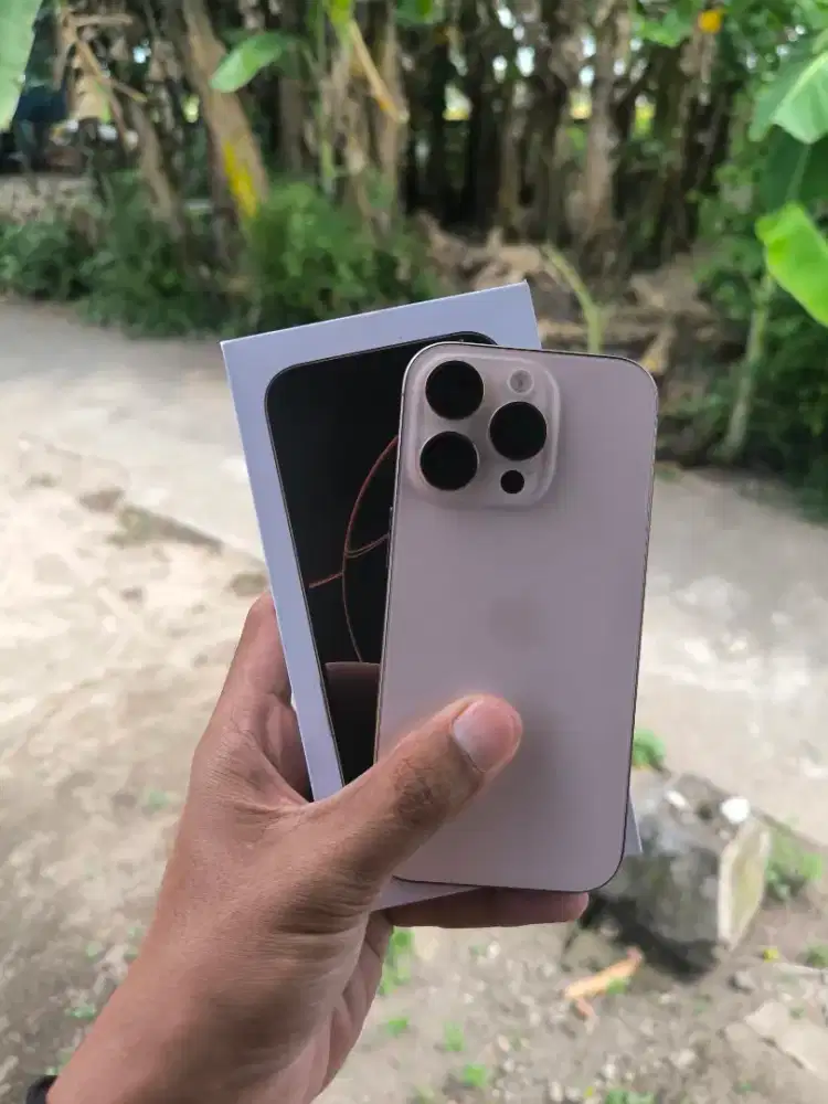 iPhone 16 pro 256 GB bukan simlock