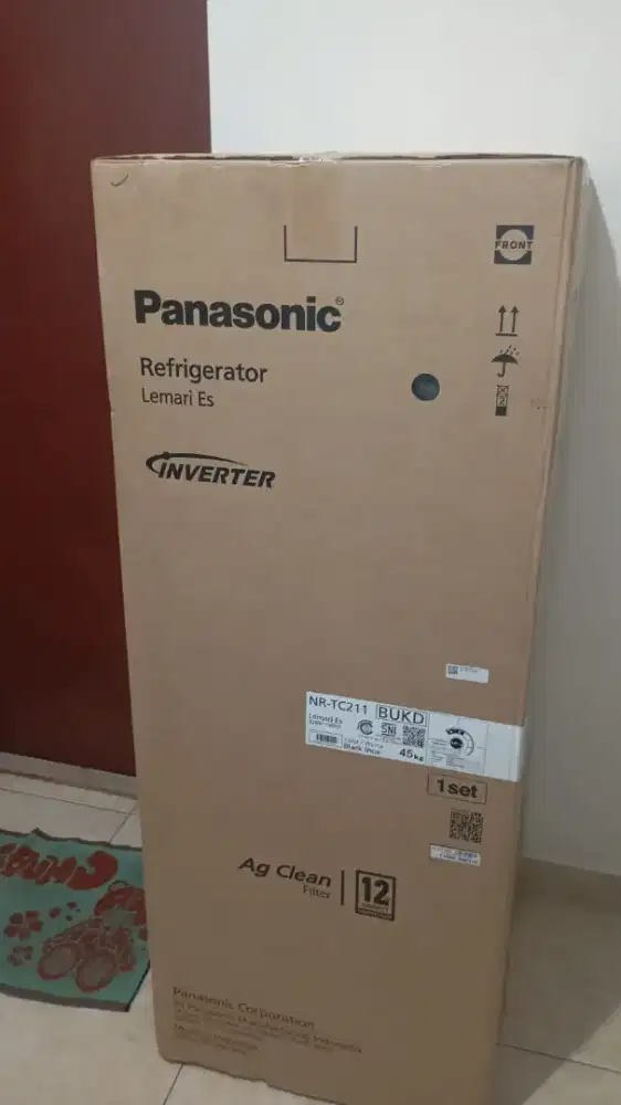 Kulkas Panasonic Inverter NR-TC211