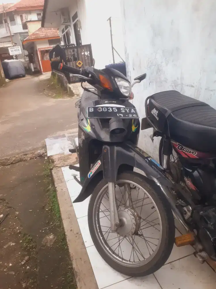 Suzuki Shogun 110 2001