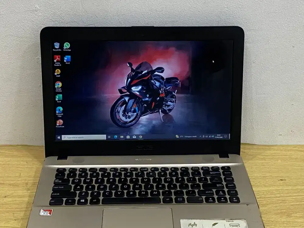 LAPTOP Asus X441BA and a9