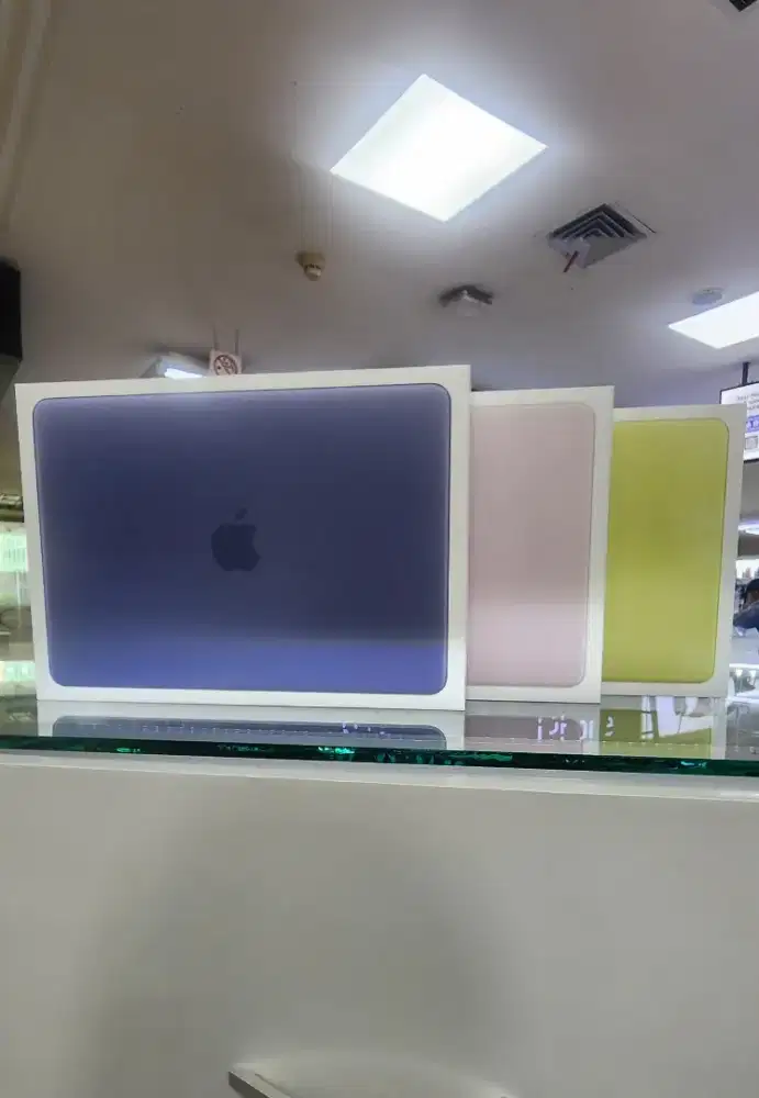 New Macbook Neo 8/256 Indigo Resmi