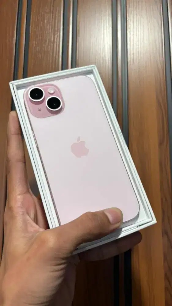 iPhone 15 basic pink 128gb iBox