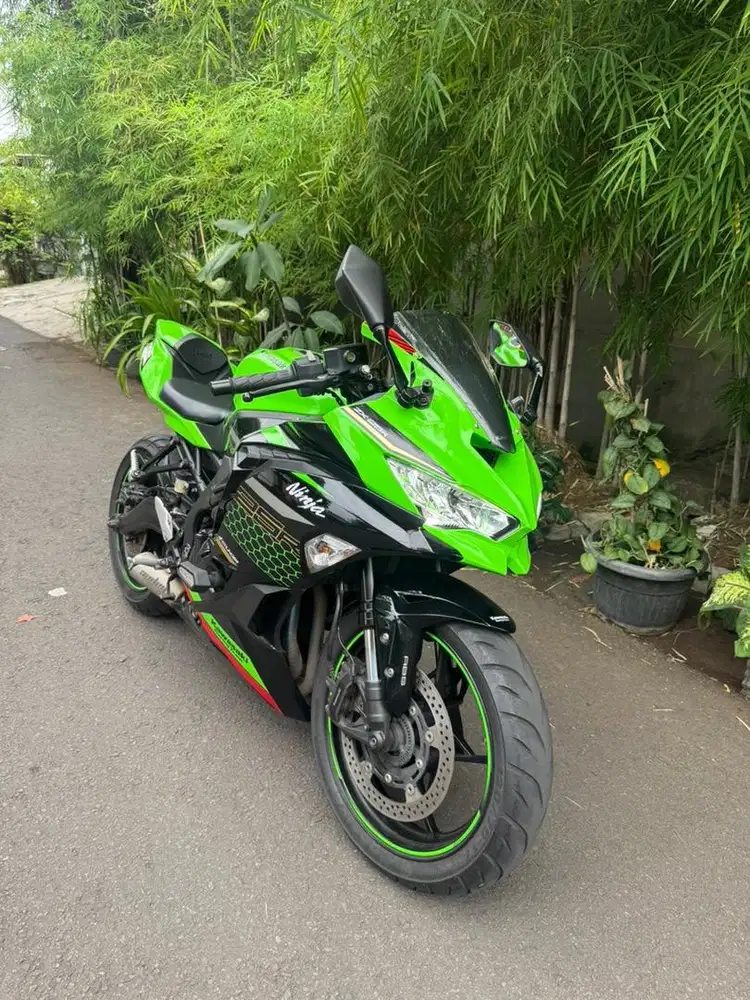 NINJA ZX25R ABS QS TAHUN 2021 SANGAT TERAWAT