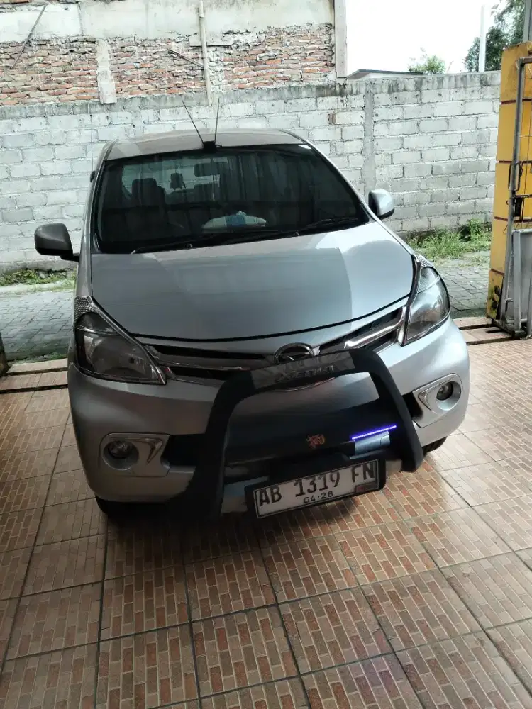 Xenia tipe M 2013