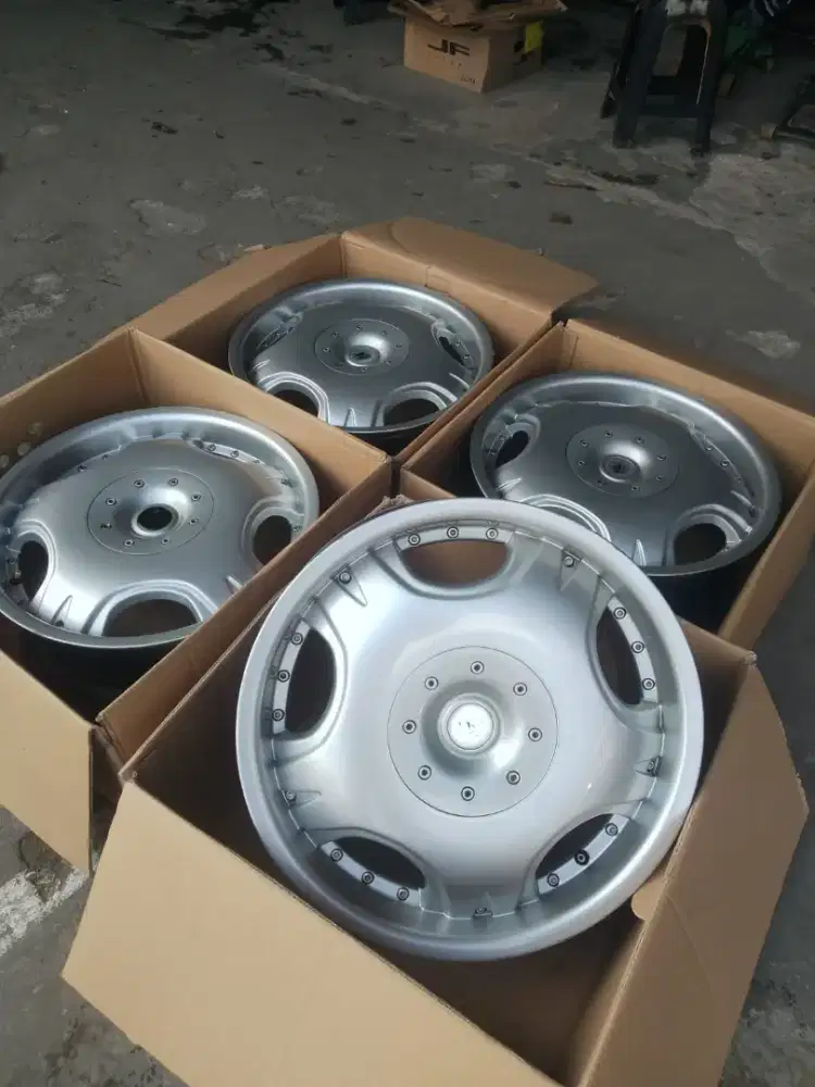 Velg 2nd lowenhart r18 5x100/114 lbr7,5 et42