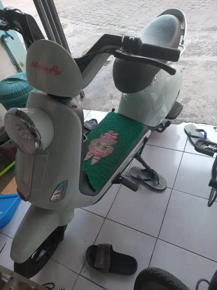 Uwinfly kondisi mulus