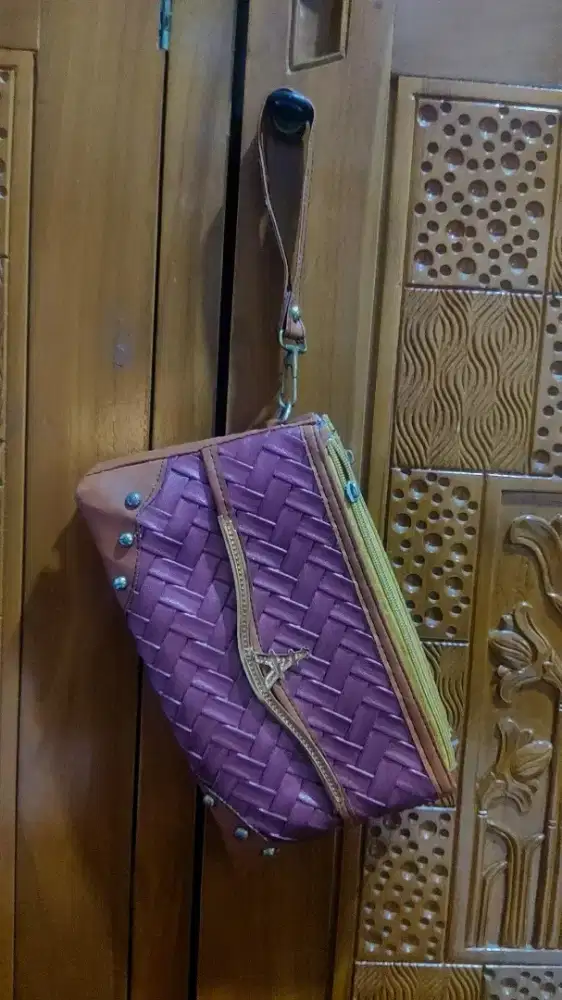 Tas pesta clutch