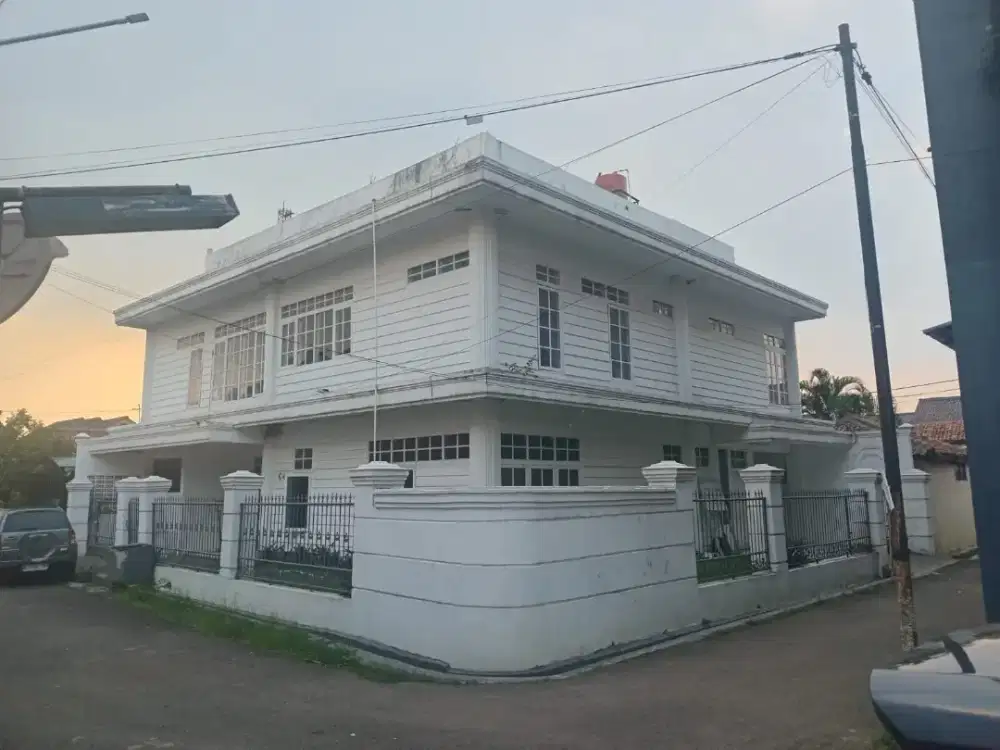 Rumah kosan 14 kamar penuh, hanya 200m dr jl provinsi soekarno Hatta