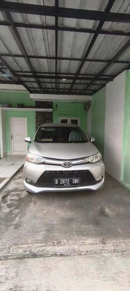 Toyota Avanza Veloz 1.5 AT 2017 - Silver Metalik