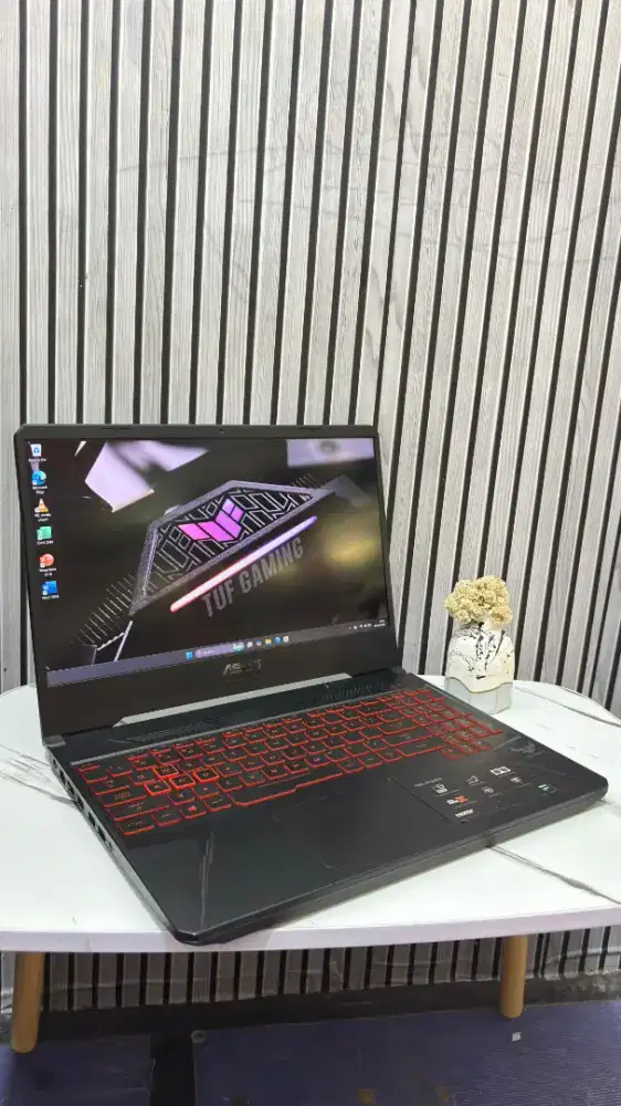Asus TUF FX505DD Ryzen7 (15'6inchFHD)Ram8Gb/Ssd256Gb/VgaGTX 1050 3Gb