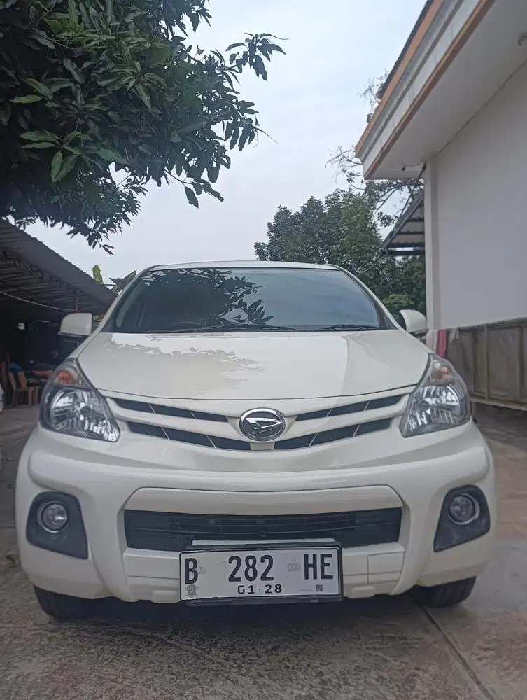 Daihatsu Xenia 2012 Bensin