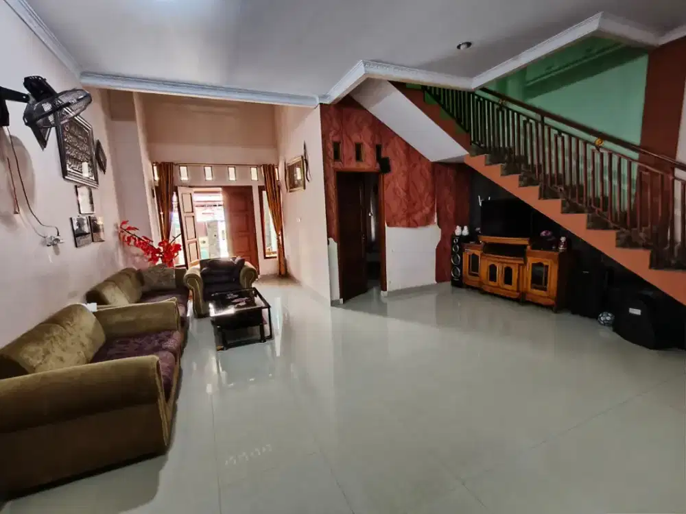 Rumah second dijual perumahan 2lt  700jt Sukatani Cimanggis Depok