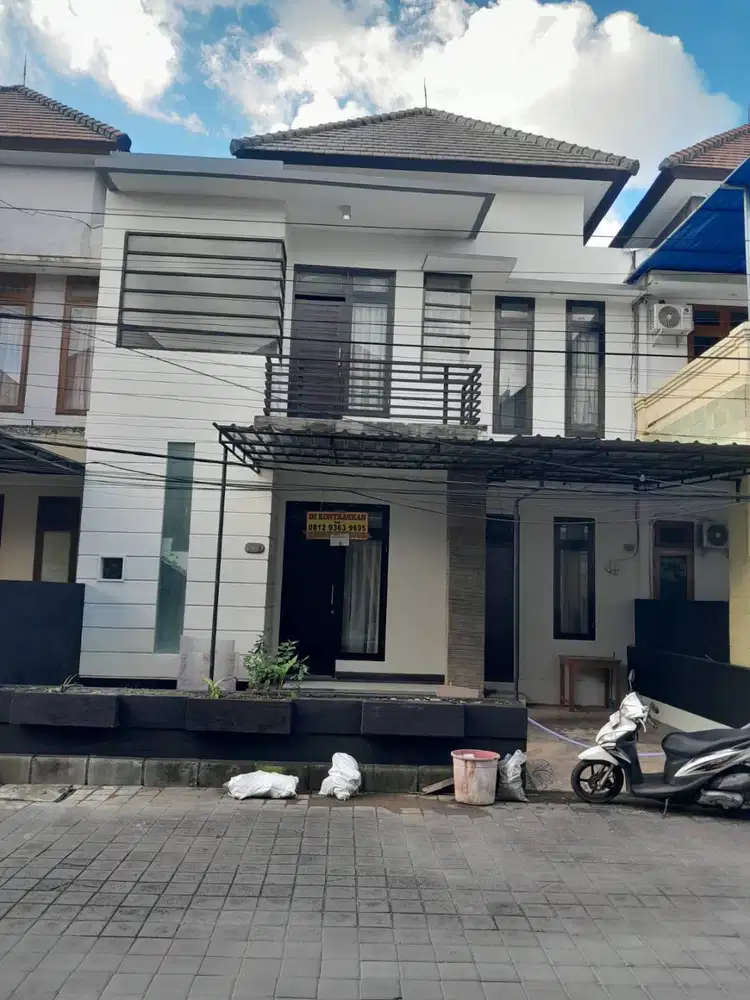 Disewakan Rumah 2 Lantai