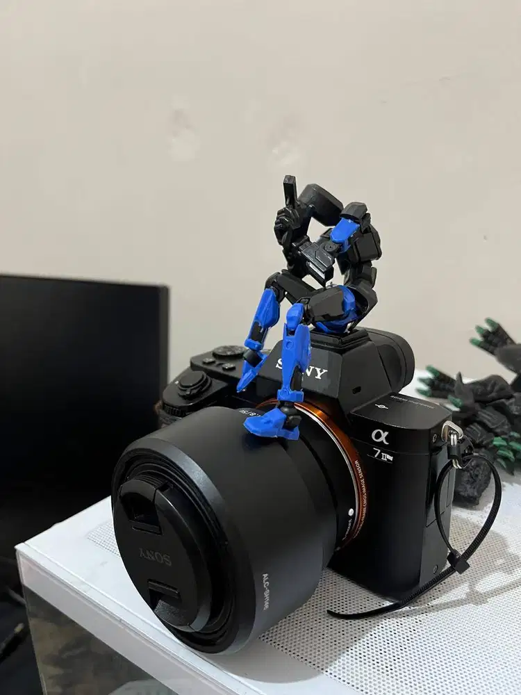 SONY A7 MARK II + SONY FE 50MM F1.8 batre 3