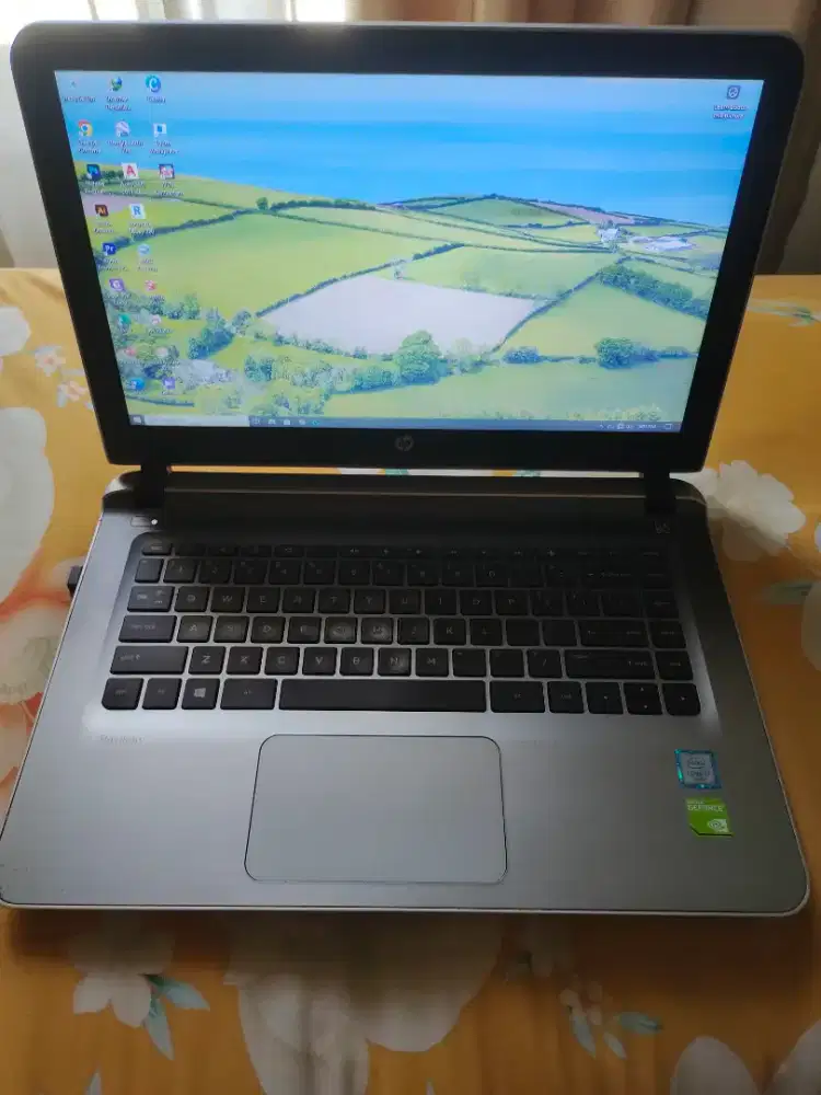Laptop HP core 17 Invidia