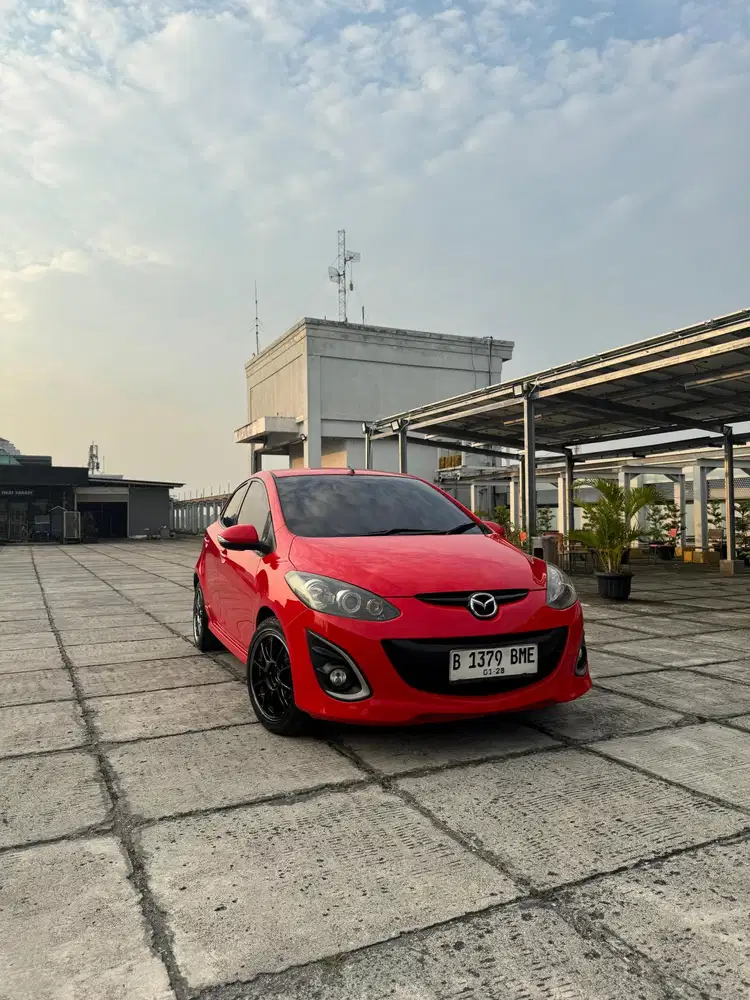 Mazda 2 2013 Bensin