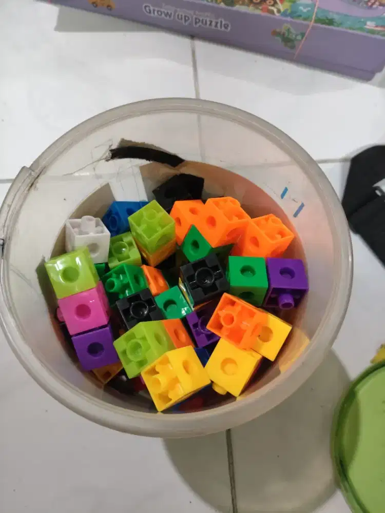 Lego kotak kotak