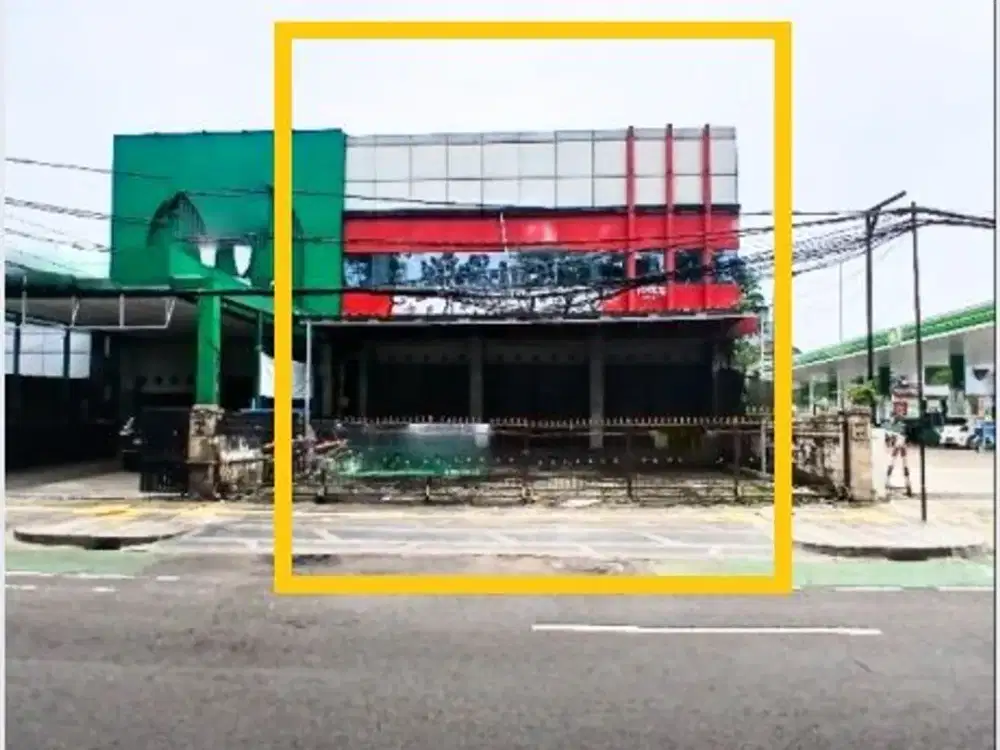 Disewakan  Bangunan Komersial , 2,5 Lantai , Luas 750m di  Manggarai