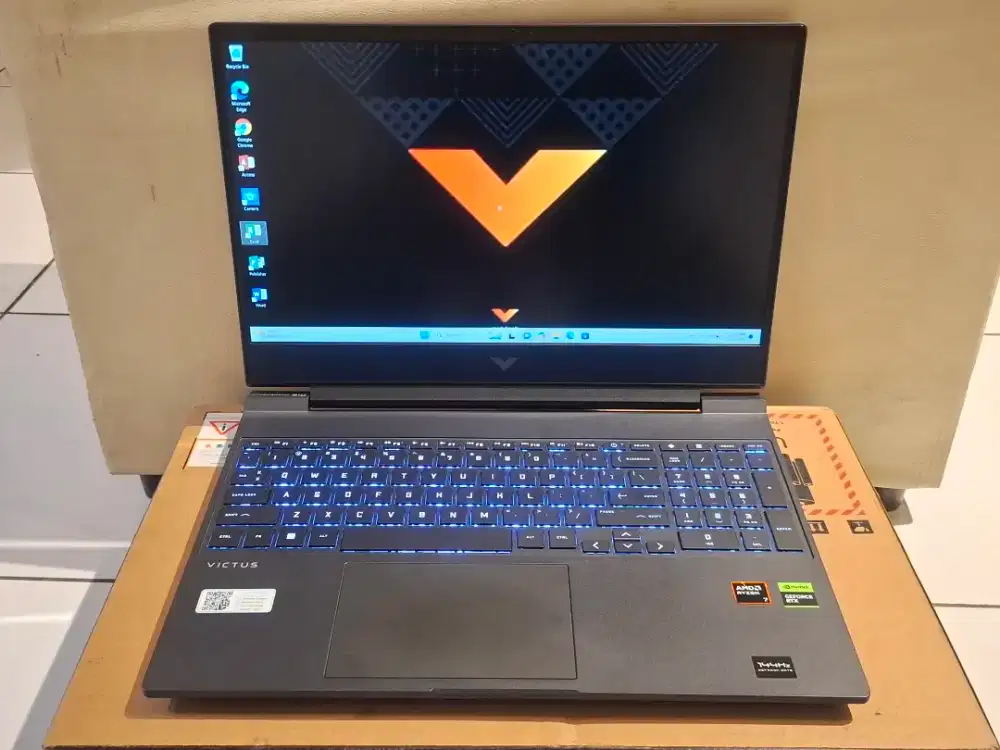 Laptop Hp Victus Gaming 15,Ryzen 7 8845HS,Nvidia RTX 4060,Ram 16/512gb