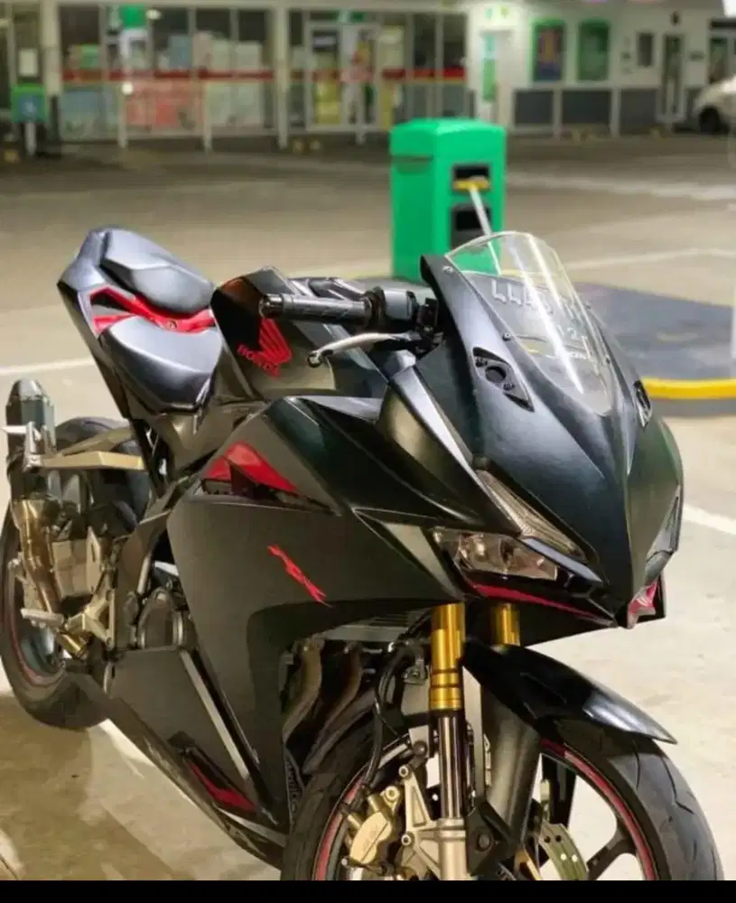 BISMILAH JUAL MOTOR CBR 250 RR