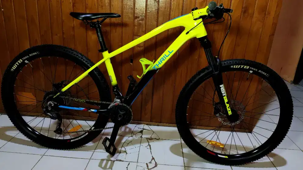 Sepeda Thrill Ravage 5 UK M 27,5