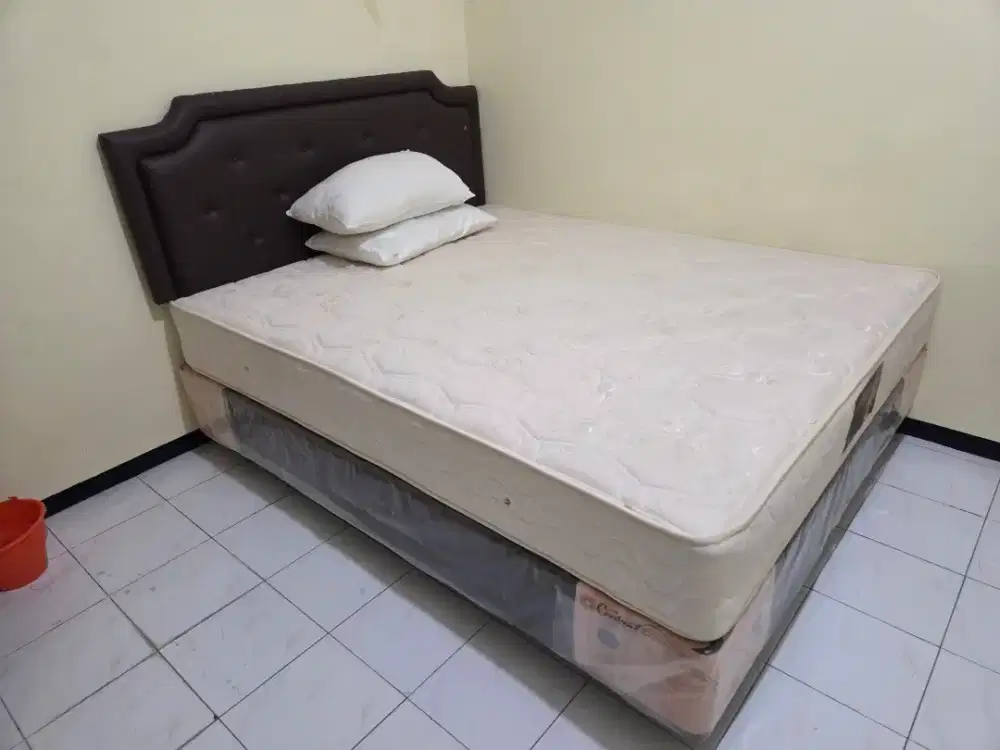 Jual Kasur Bekas Spring Bed Merk Central Deluxe 200x160 + Dipan