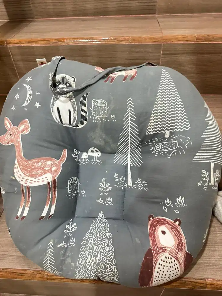 Bantal menyusui