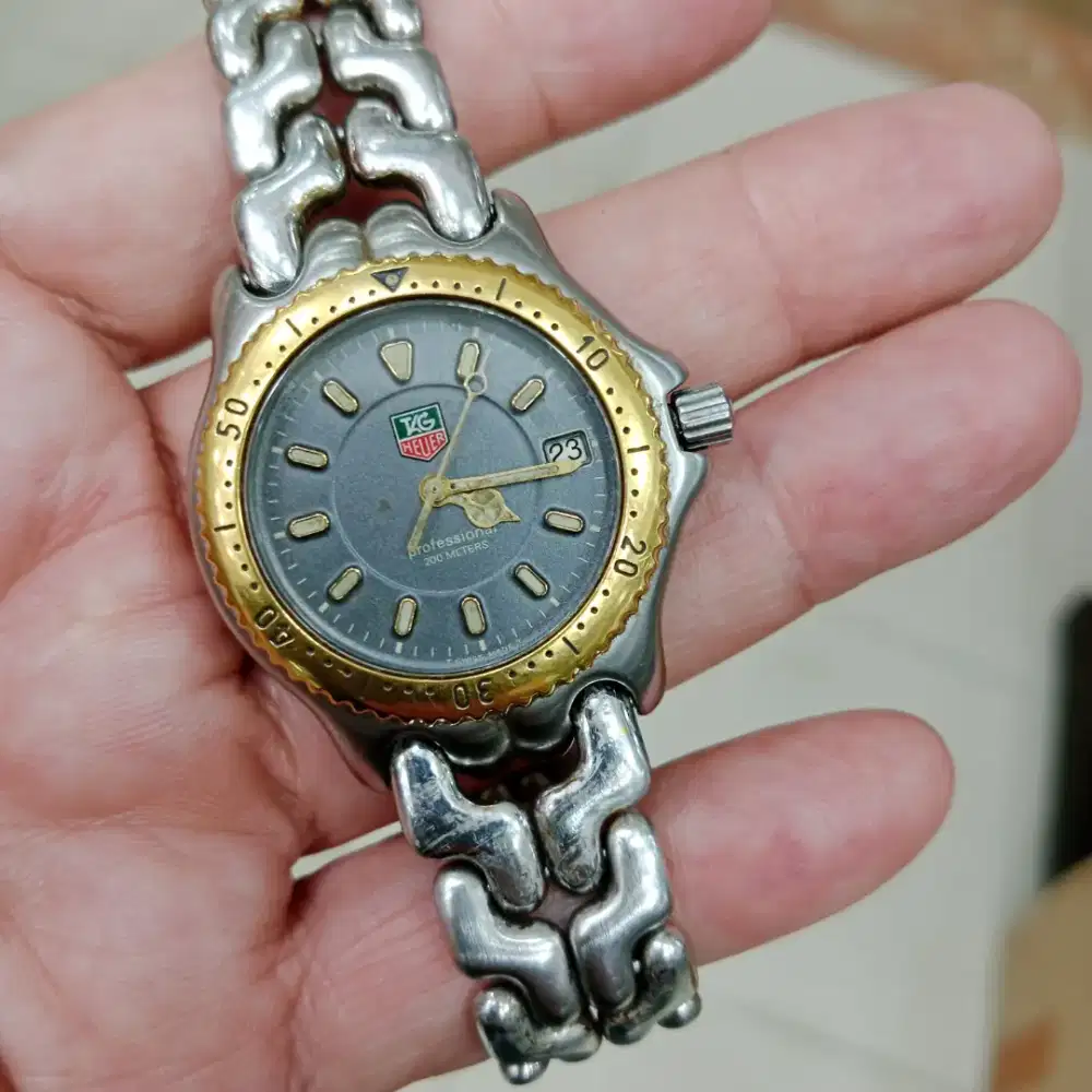 Tag Heuer Professional 200 meter