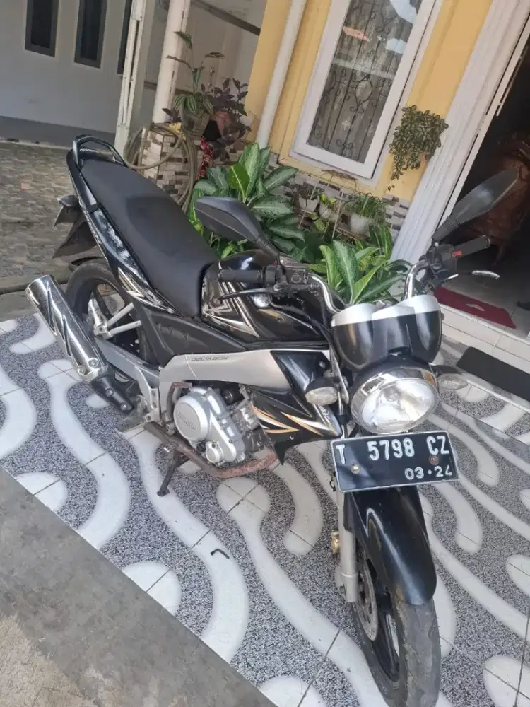 Yamaha Vixion old 2009