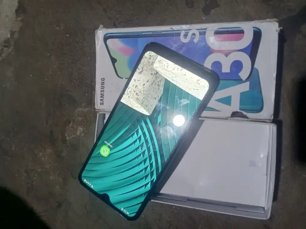 Samsung a30s 4/64 HP dus
