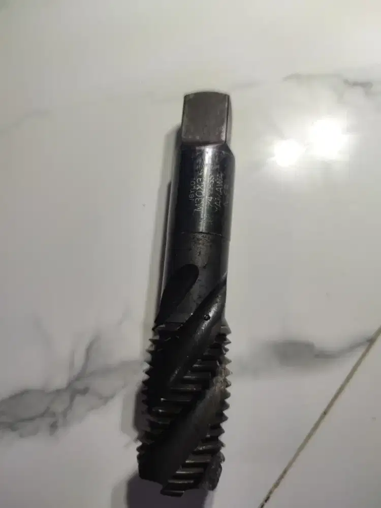 Mata Tap Yamawa M30 x 3.5 Spiral Flute HSS Original Bekas Mulus