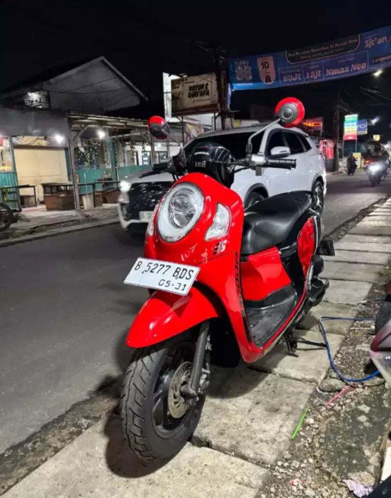 Scoopy prestige tahun 2020