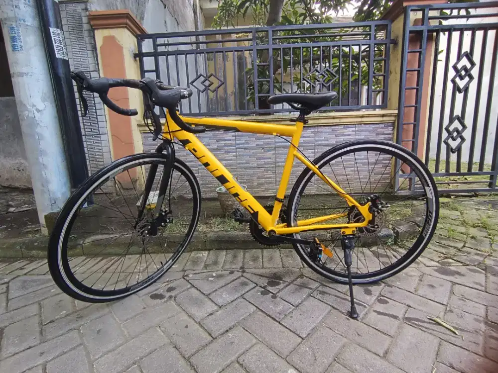 Sepeda MTB merk police