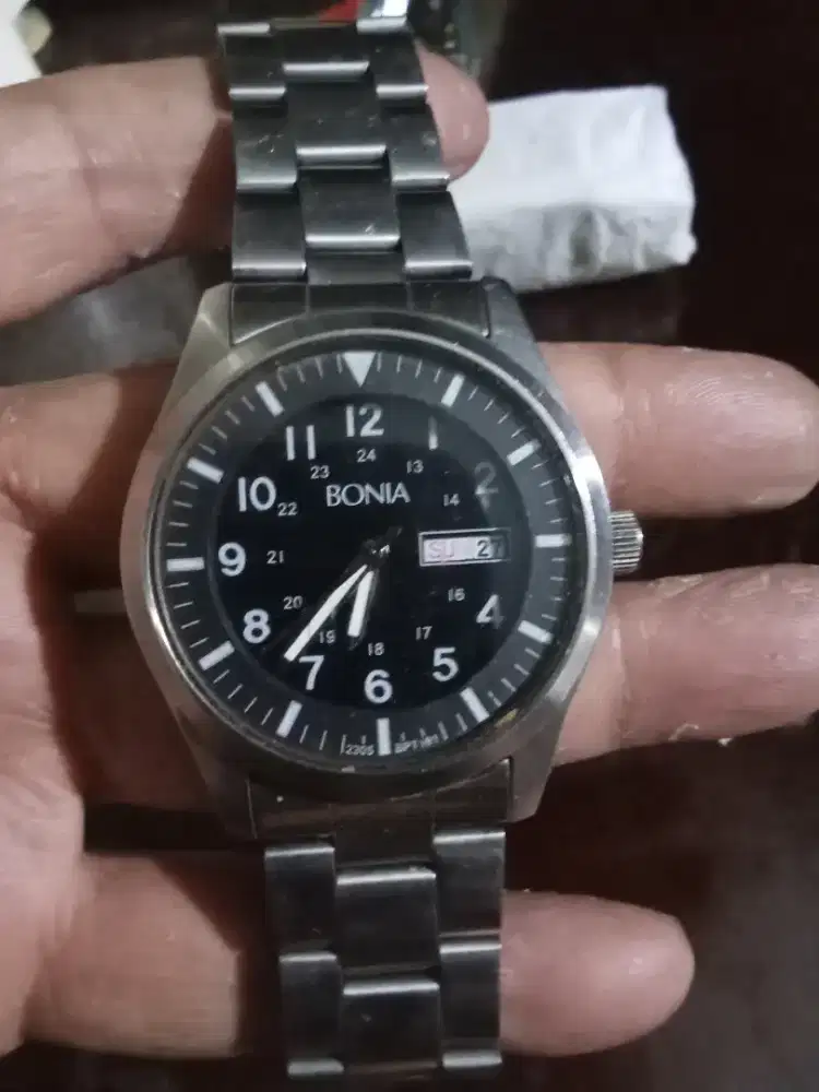 Jam Tangan Rantai merk Bonia
