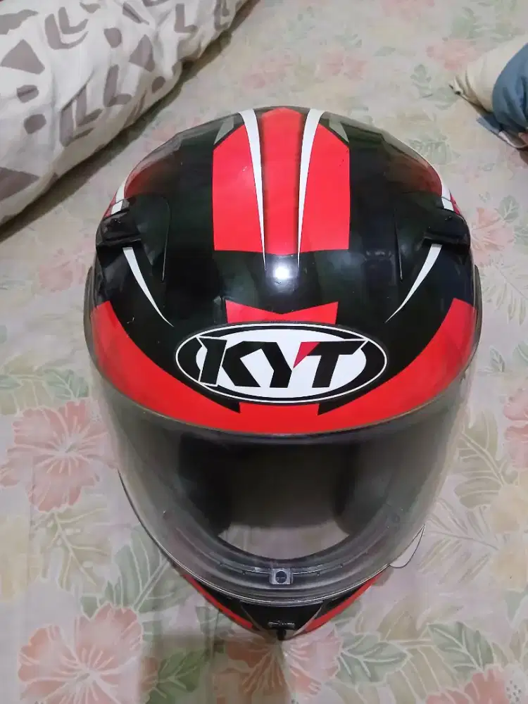 Helm KYT Full Face