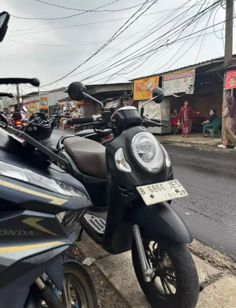 Scoopy prestige tahun 2023 keyless