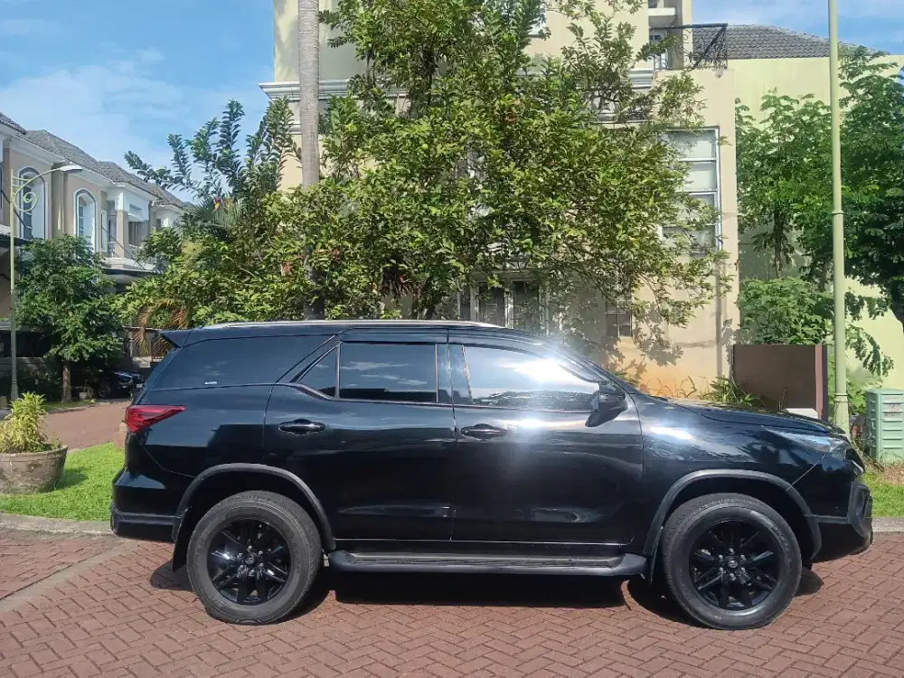 VRZ TRD 2018 Full Black