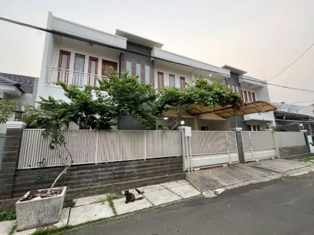 Di Jual Rumah Gandeng 2 lantai Terawat dlm Komplek Bintaro Jaya sek 2 