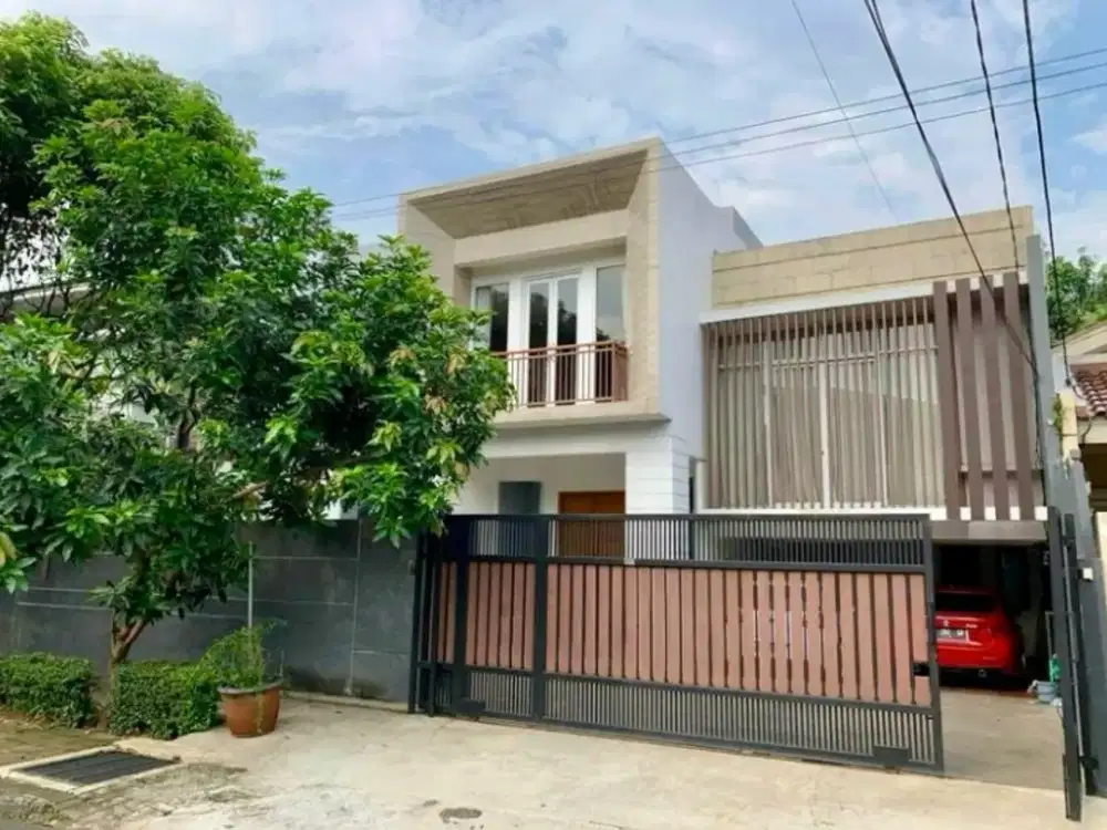 Rumah Mewah di Kawasan Sektor 9 Bintaro Jaya,ada Swimming Pool