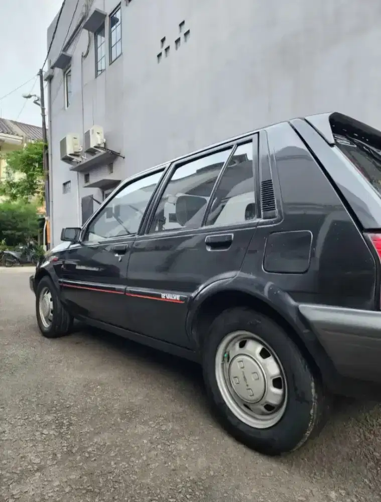 STARLET KOTAK SE 1.3 1989