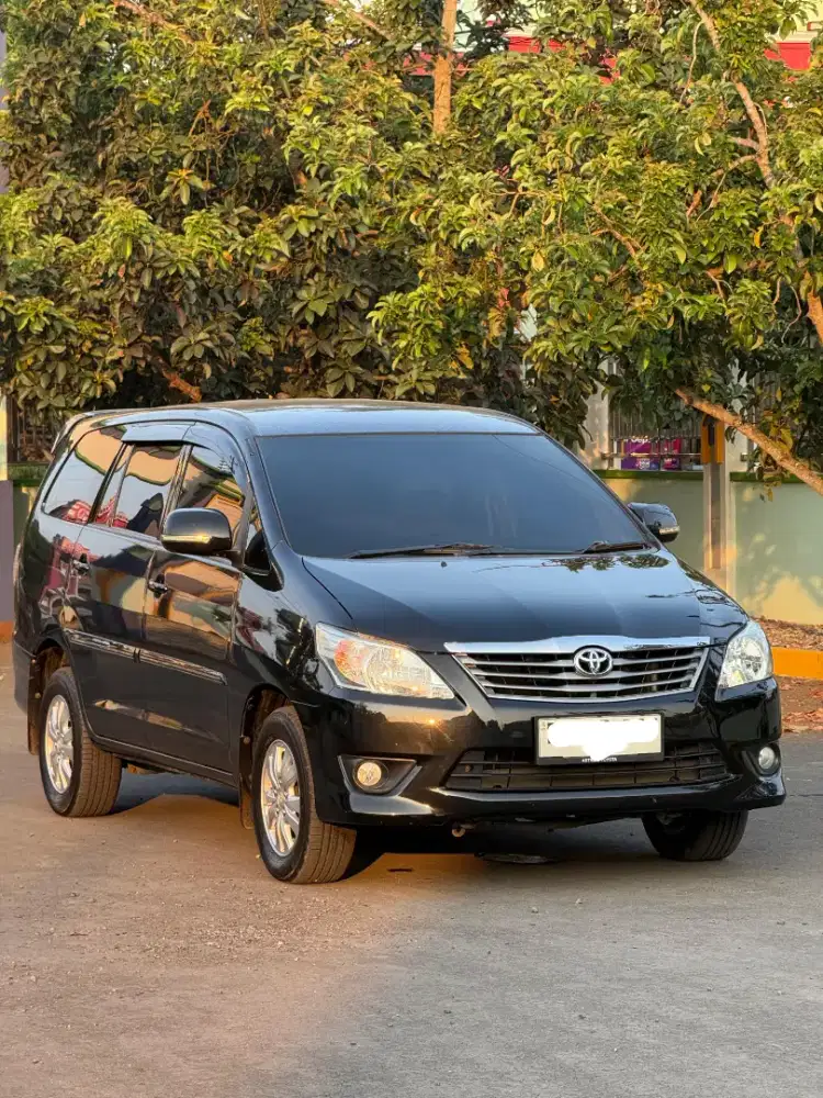 Innova 2012 g diesel matic