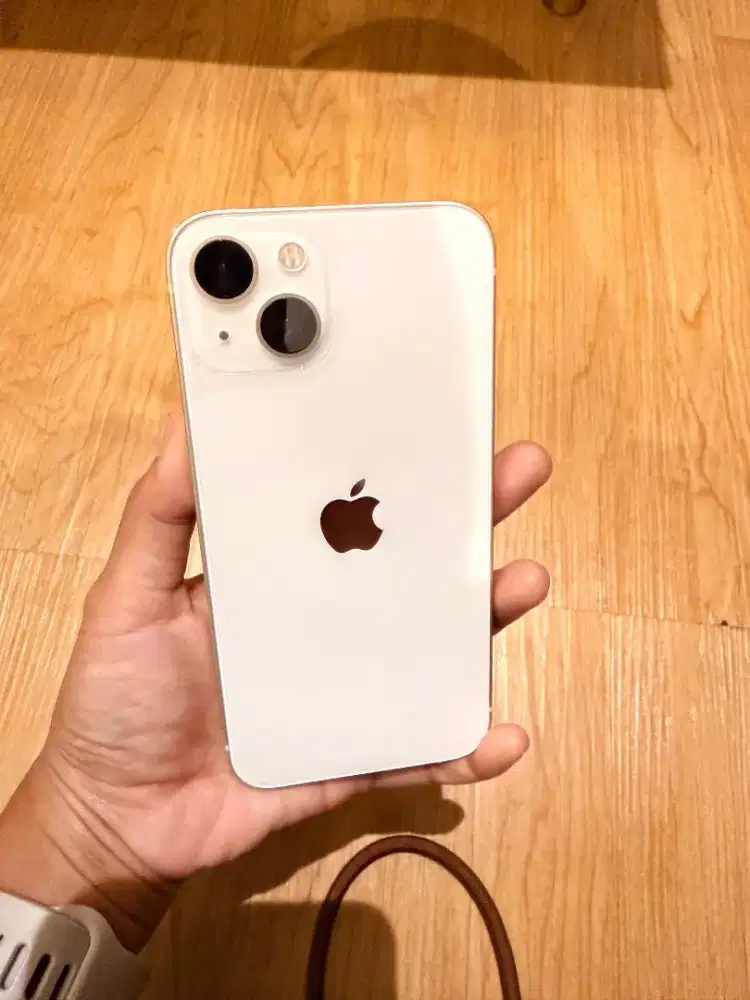 Iphone 13, warna Starlight, 128Gb, resmi ex-ibox