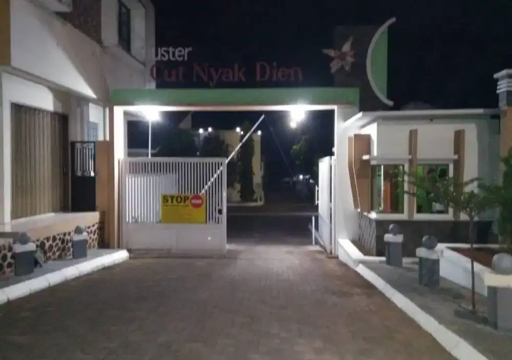 Rumah Sumedang. Dekat sekolah & pusat kota. Tipe Cluster 2 kamar tidur