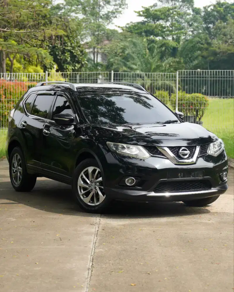 CASH Termurah Nissan Xtrail T32 2.5 Matic 2014 low odo service record