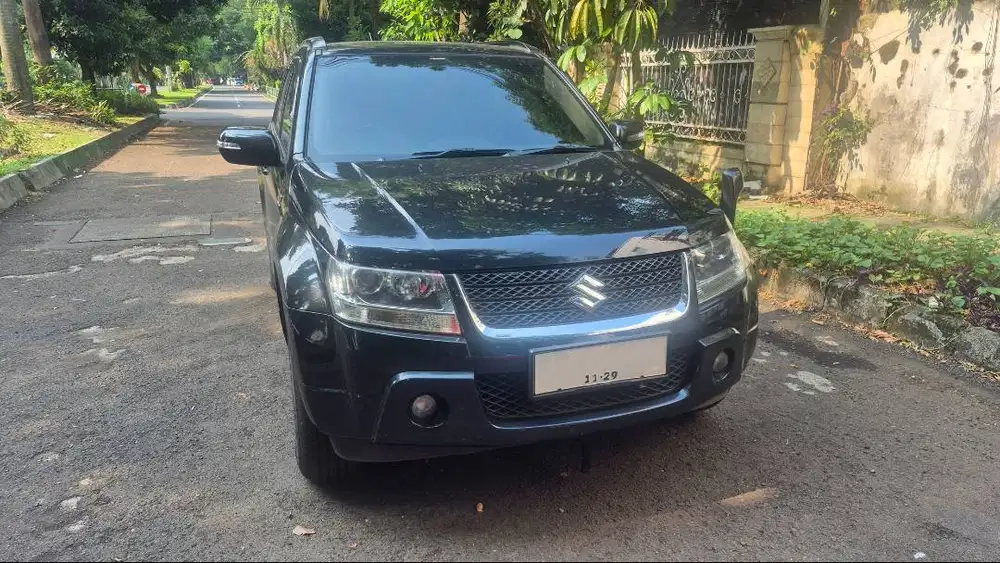 2011 Suzuki Grand Vitara 2.4L AT