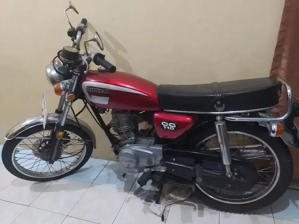 Honda CG 110 Tahun 1977
